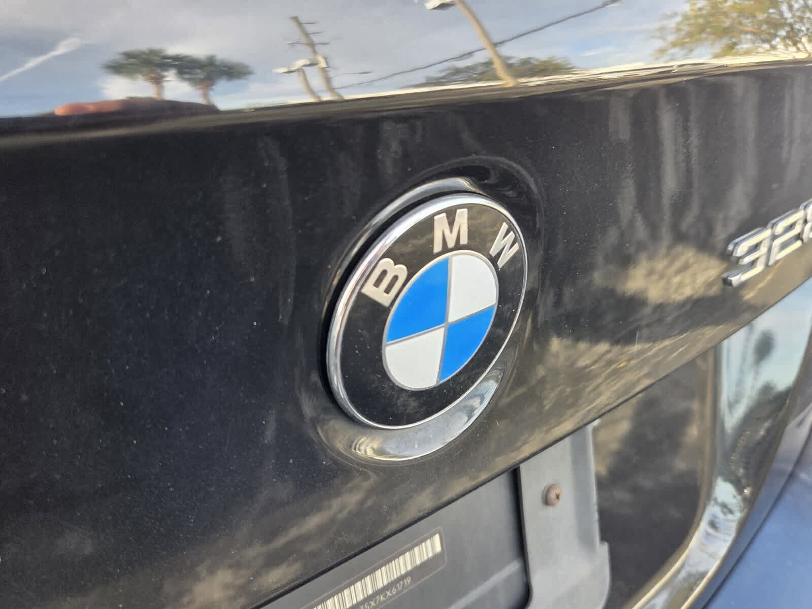 Used 2007 BMW 328xi Sedan AWD/4WD image 4