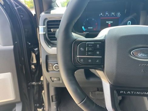 New 2025 Ford F250 Platinum image 21