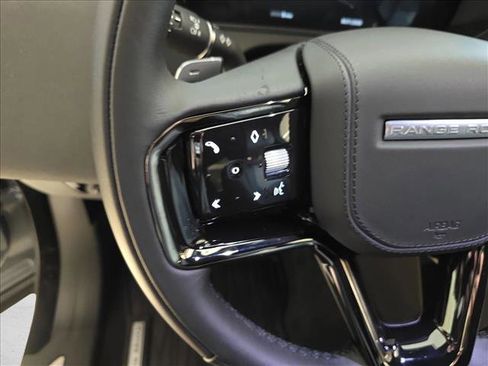 New 2026 Land Rover Range Rover Velar Dynamic SE image 16