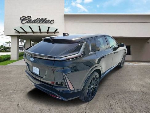 New 2026 Cadillac Lyriq Premium Sport w/ LPO, ONYX Package RWD image 5