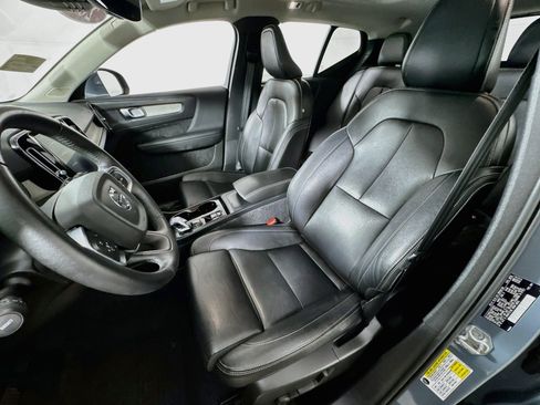Used 2021 Volvo XC40 T5 Inscription w/ Protection Package Premier AWD/4WD image 14