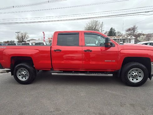 Used 2017 Chevrolet Silverado 2500 W/T w/ WT Convenience Package AWD/4WD image 12
