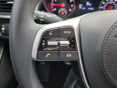 Used 2020 Kia Sorento L image 27