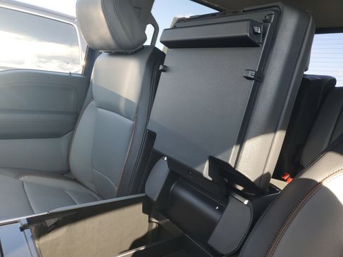 New 2025 Ford F150 Lariat w/ Equipment Group 501A Mid image 24