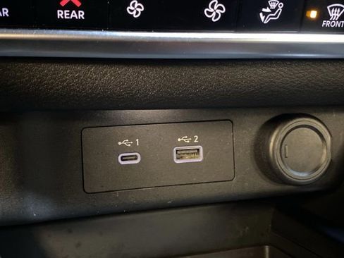 Used 2021 Nissan Rogue SL image 23