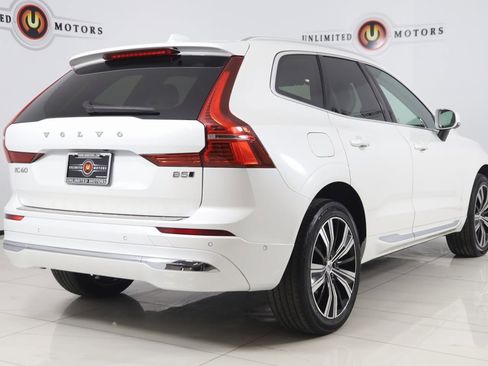 Used 2023 Volvo XC60 B5 Plus w/ Climate Package image 3