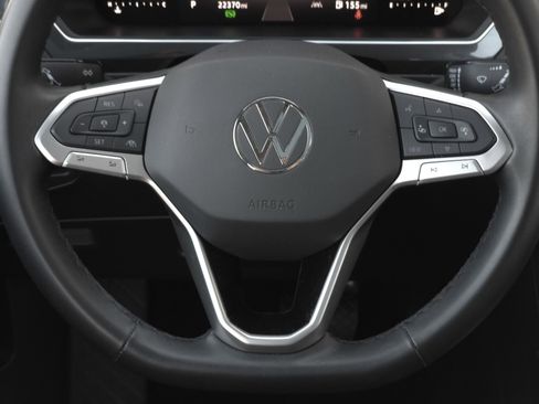 Used 2024 Volkswagen Tiguan Wolfsburg Edition image 26