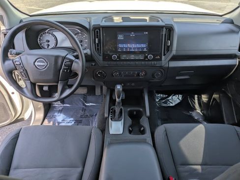 Used 2025 Nissan Frontier S AWD/4WD image 16