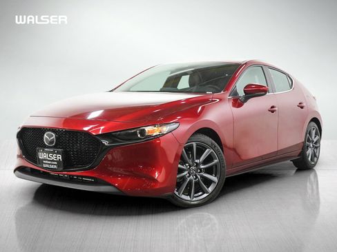 Used 2021 MAZDA MAZDA3 s FWD image 1
