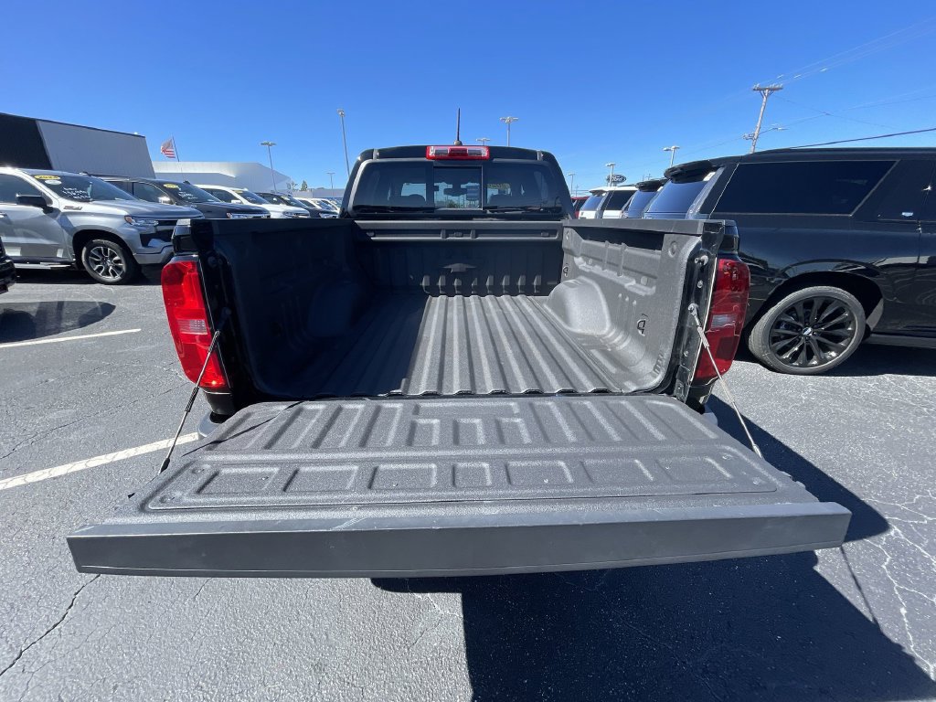 Certified 2020 Chevrolet Colorado Z71 w/ Z71 Midnight Edition RWD image 24