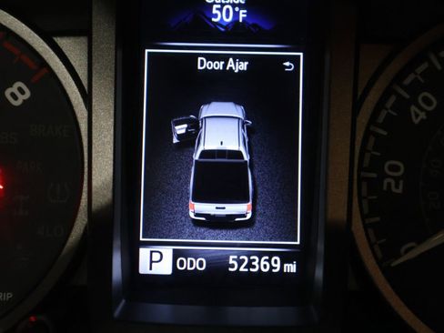 Used 2023 Toyota Tacoma TRD Sport image 40