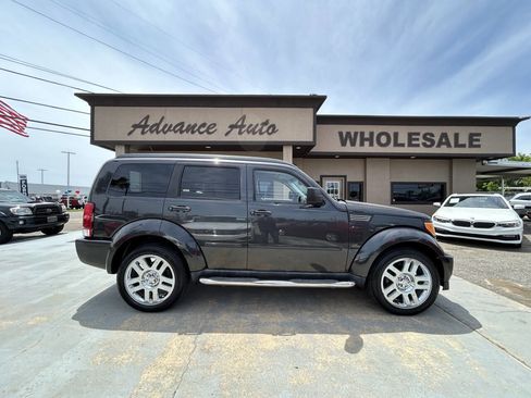 Used 2011 Dodge Nitro Heat RWD image 1