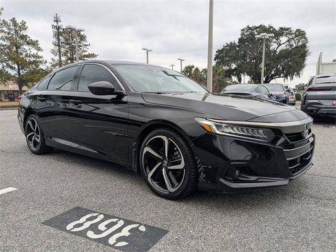 Used 2022 Honda Accord Sport image 2
