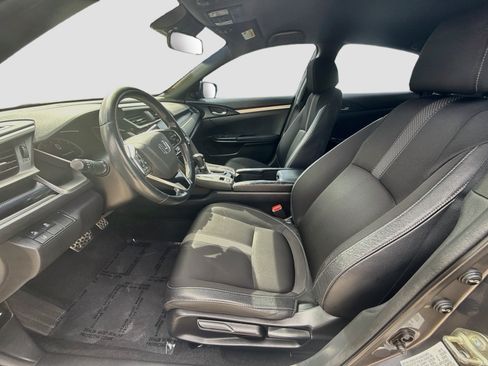 Used 2019 Honda Civic Sport image 18
