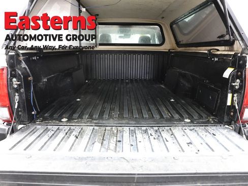 Used 2019 Toyota Tacoma SR RWD image 9