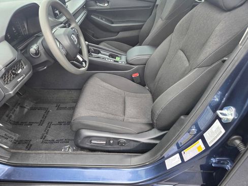 Certified 2023 Honda Accord EX image 21