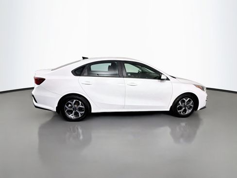 Used 2019 Kia Forte LXS FWD image 11