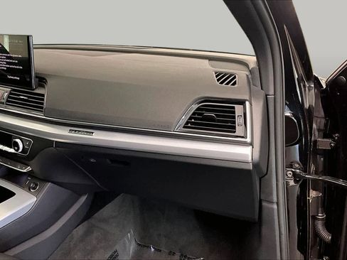 Used 2025 Audi Q5 2.0T Premium AWD/4WD image 19