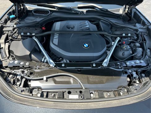 Used 2026 BMW 740i xDrive AWD/4WD image 23