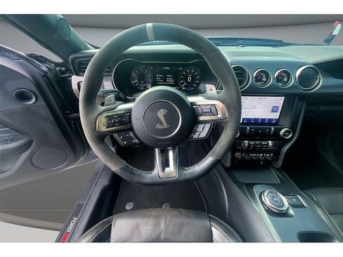 Used 2020 Ford Mustang Shelby GT500 w/ Technology Package RWD image 7