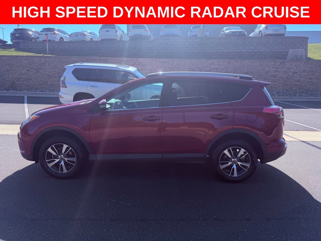 Used 2018 Toyota RAV4 XLE w/ Plus Extra Value Package AWD/4WD image 4