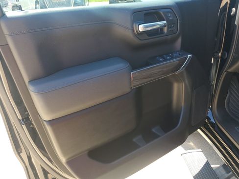 Used 2022 Chevrolet Silverado 1500 LTZ AWD/4WD image 28