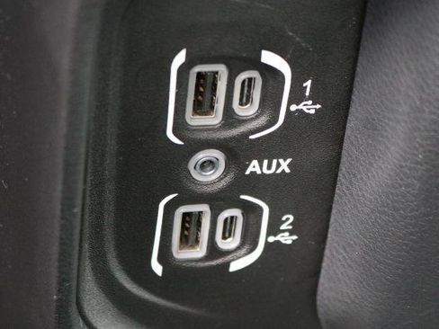 Used 2023 RAM 1500 Big Horn image 17