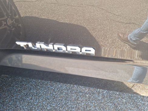 Used 2022 Toyota Tundra Limited image 29