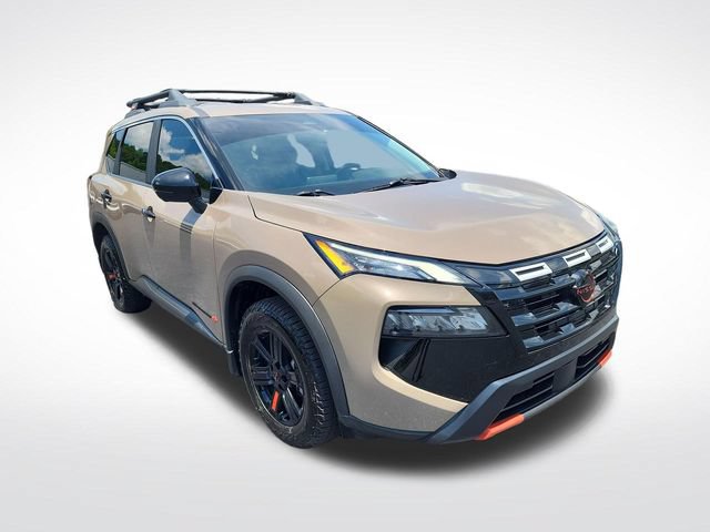 Used 2025 Nissan Rogue SV w/ Rock Creek Premium Package AWD/4WD image 6