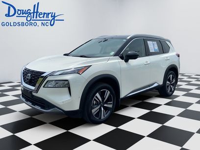 Used 2023 Nissan Rogue SL w/ SL Premium Package