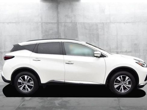 Certified 2024 Nissan Murano SV image 5