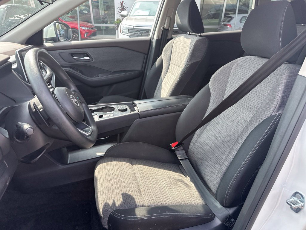 Used 2023 Nissan Rogue SV AWD/4WD image 15