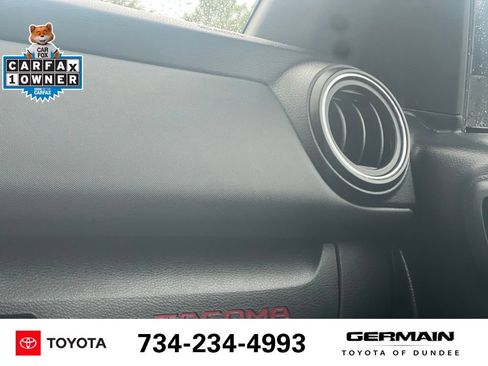 Used 2023 Toyota Tacoma TRD Off-Road w/ Technology Package AWD/4WD image 20
