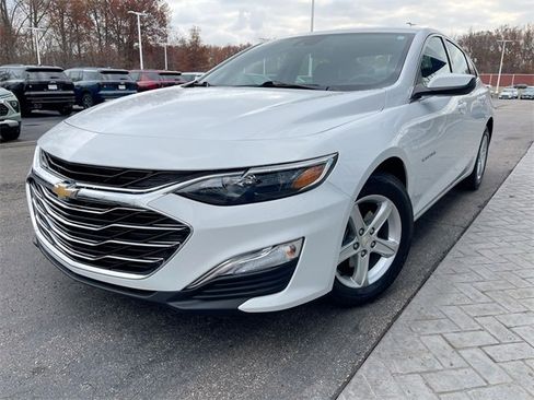 Certified 2024 Chevrolet Malibu LS image 1
