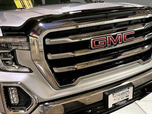 Used 2021 GMC Sierra 1500 SLT w/ SLT Premium Plus Package AWD/4WD image 11