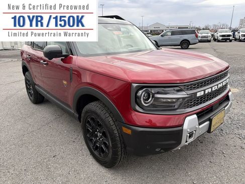 Used 2025 Ford Bronco Sport Badlands image 3