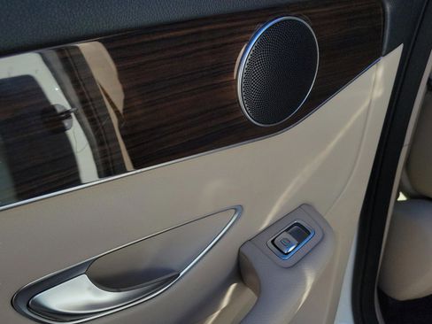 Certified 2019 Mercedes-Benz GLC 300 image 12