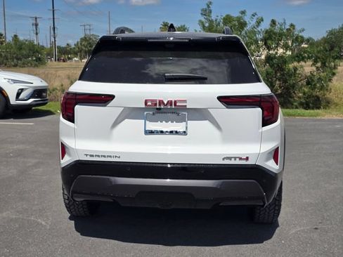 New 2026 GMC Terrain AT4 w/ Technology Package II AWD/4WD image 6