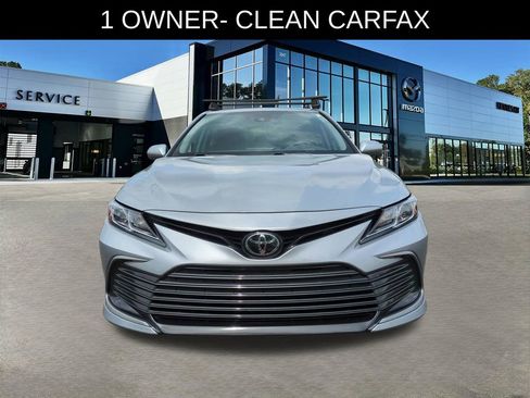 Used 2024 Toyota Camry LE image 9