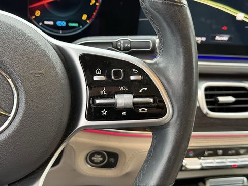 Used 2020 Mercedes-Benz GLE 450 4MATIC image 22