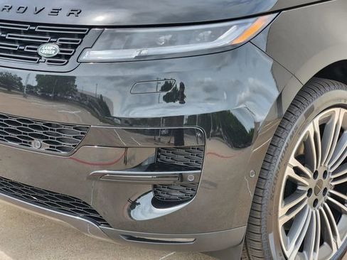 New 2026 Land Rover Range Rover Sport SE image 5