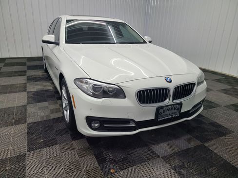 Used 2016 BMW 528i xDrive 528i xDrive Sedan 4D image 5