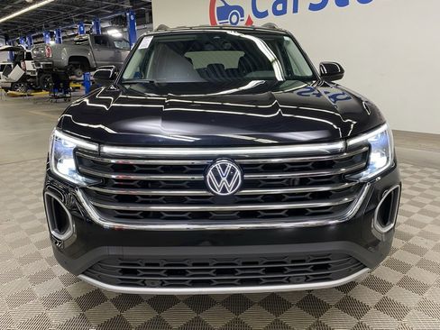 Used 2024 Volkswagen Atlas SE image 4