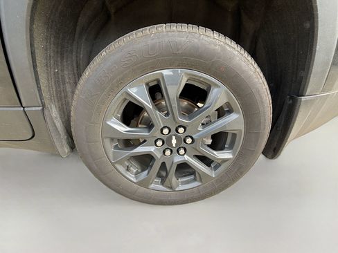 Used 2020 Chevrolet Traverse RS AWD/4WD image 9