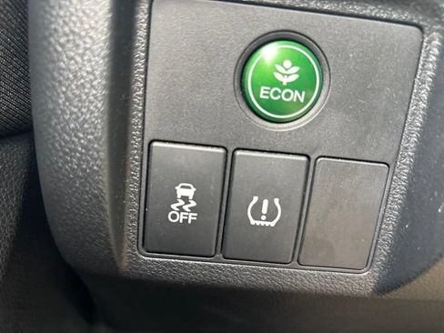 Used 2021 Honda HR-V LX image 25