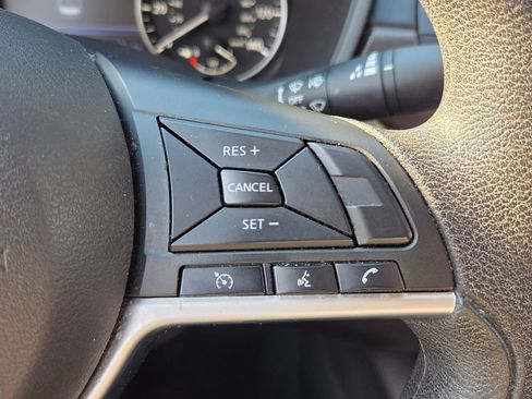 Used 2024 Nissan Altima 2.5 SV image 22