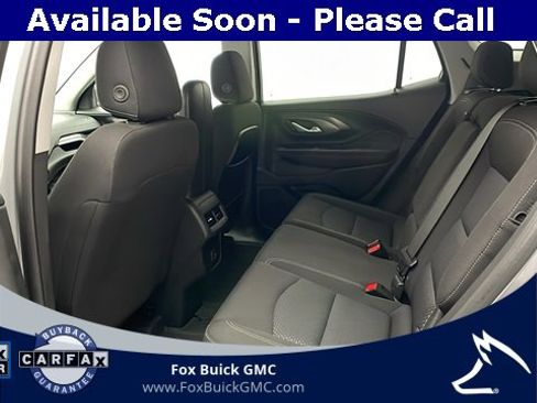 Used 2023 GMC Terrain SLE w/ Driver Convenience Package image 32