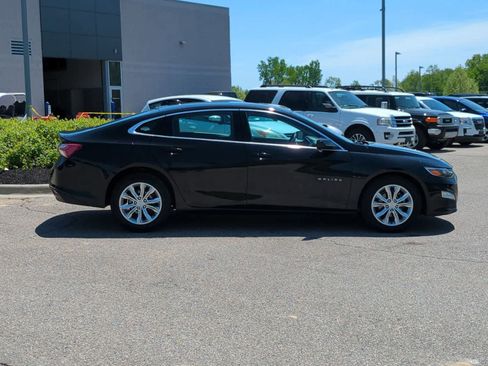 Used 2020 Chevrolet Malibu LT FWD image 9