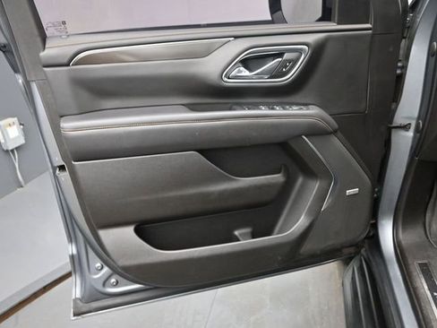 Used 2021 GMC Yukon AT4 w/ Technology Package image 12