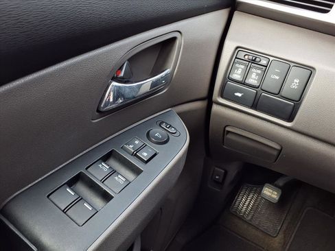 Used 2016 Honda Odyssey EX-L image 24